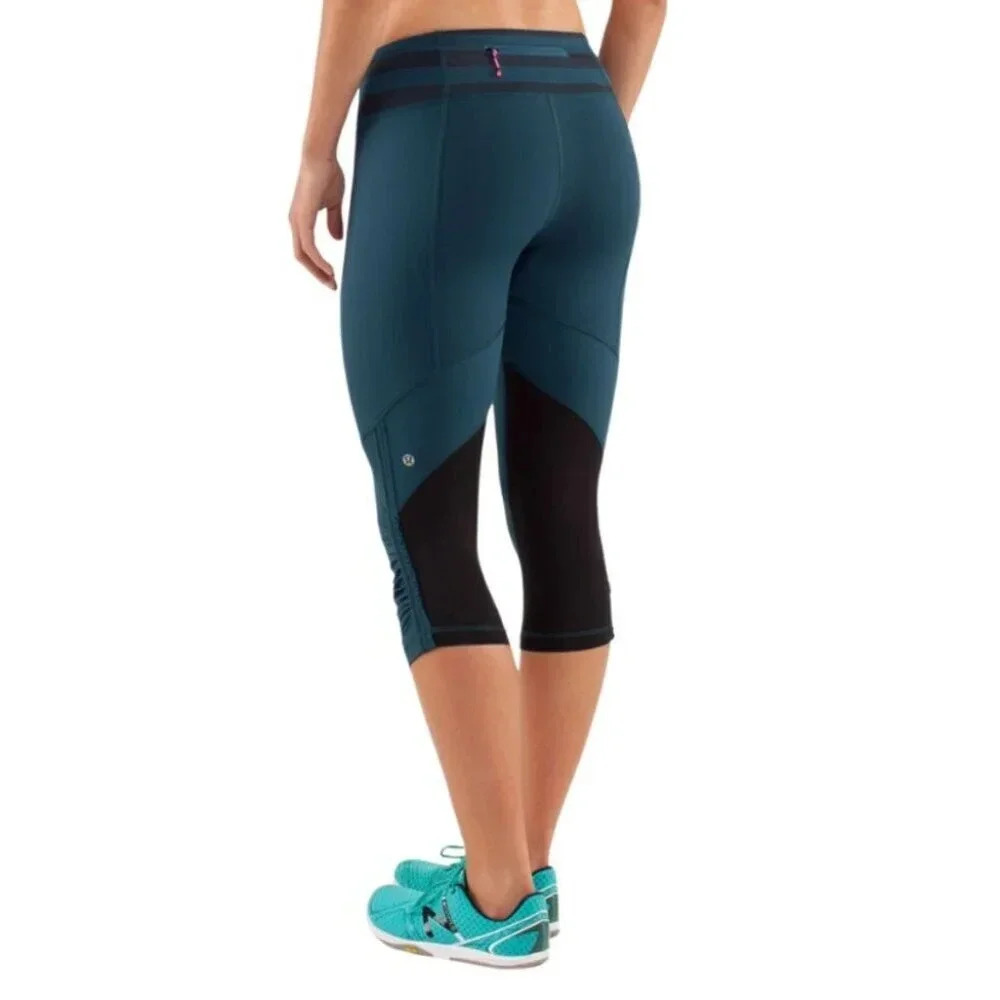 Lululemon Womens 6 Run: For Your Life Crop Alberta  Lake